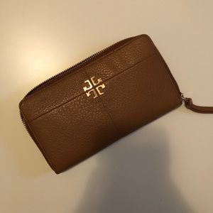 Tory Burch Ivy Zip Continental Wallet - Bark